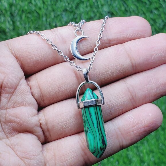 Layered Moon Malachite Quartz Healing Crystal Stone Pendant Necklace, BS41086 - Picture 1 of 15
